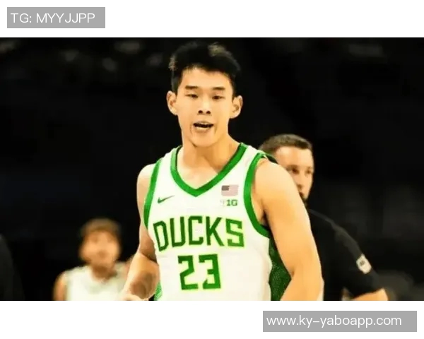 林葳脑后传球技惊四座德米尔接球轻松得分展现默契配合 林葳脑后传球技惊四座德米尔接球轻松得分展现默契配合